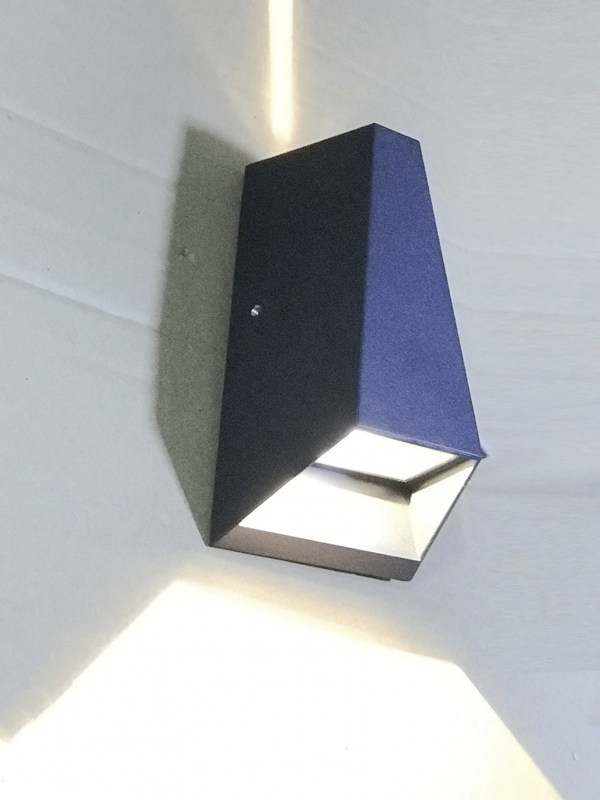 APPLIQUE LED MURALE MODERNE ALU DOUBLE FAISCEAU E27 6W