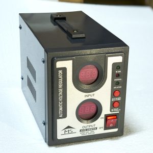 REGULATEUR DE TENSION 2000VA REF:BF-78